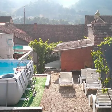 Casa Luminita Ieşelniţa